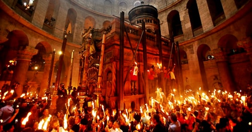 Cand PicÄƒ PaÈ™tele Ortodox È™i Cel Catolic In 2020 Ce Scrie In Calendar