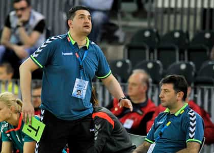 Cristina Neagu Totul Despre Jucatoarea De Handbal Cristina Neagu Echipa Salariu Iubit Inaltime Goluri Premii Transferuri Familie Biografia Jucatoarei Cristina Neagu Fanatik Ro