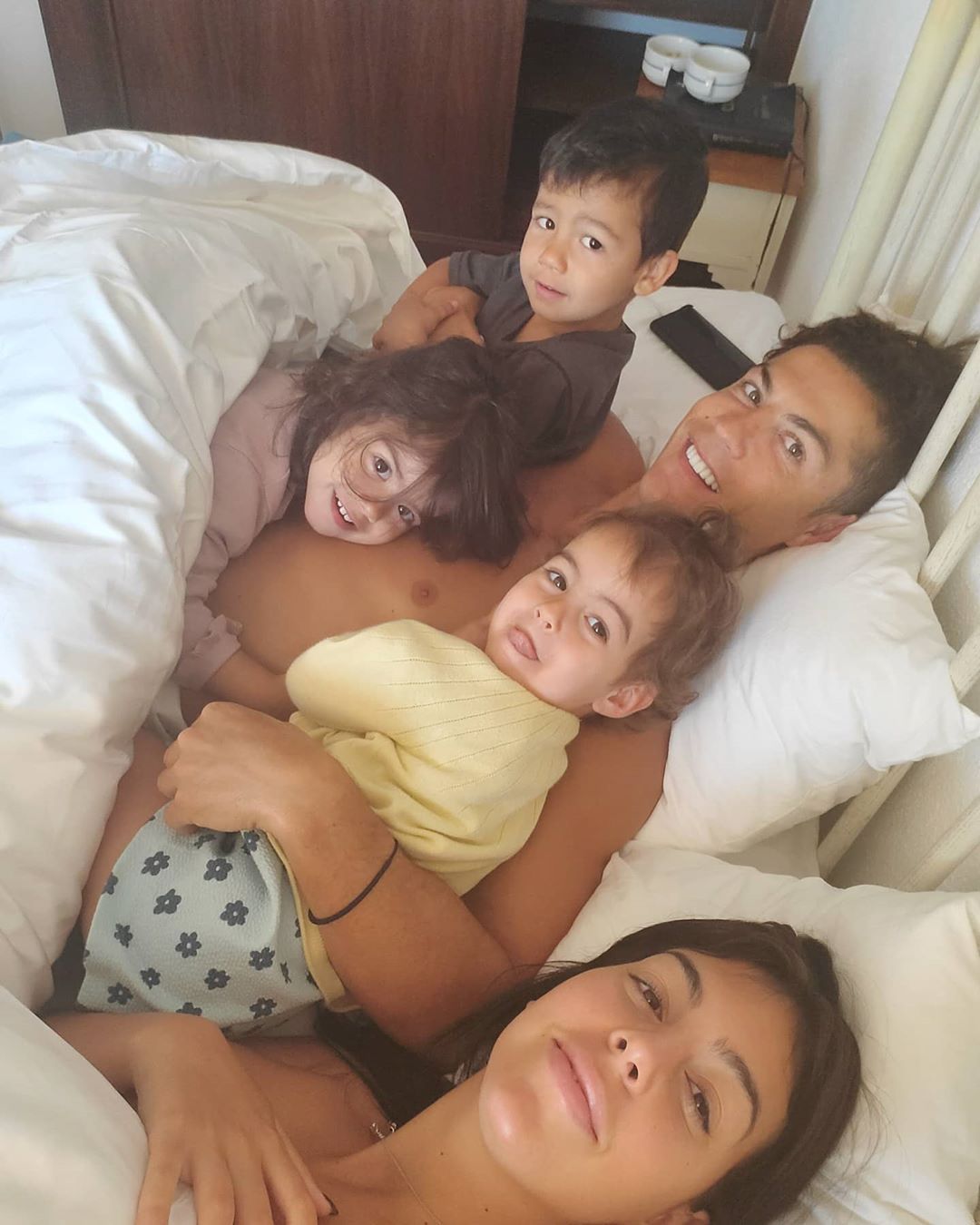 O mare familie. FOTO: instagram